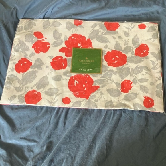 Kate Spade Floral Placemats - Picture 1 of 14